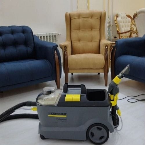 فرآیند تمیز کردن مبلمان با دستگاه مبل شویی در منزل فرآیند تمیز کردن مبلمان با دستگاه مبل شویی در منزل