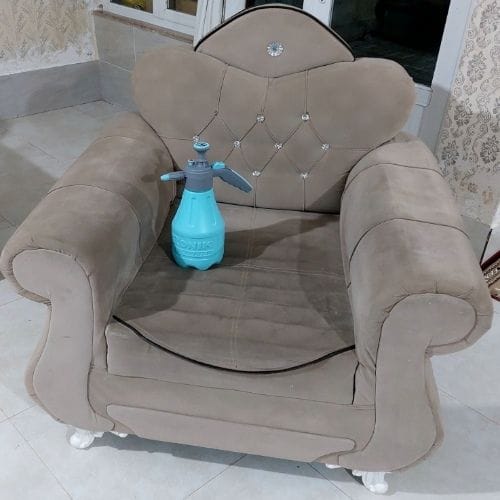 نمونه کار مبل شویی در تبریز محله یاغچیان کوی شمس آباد مبلمان 8 نفره راحتی کرمی نمونه کار مبل شویی در تبریز محله یاغچیان کوی شمس آباد مبلمان 8 نفره راحتی کرمی